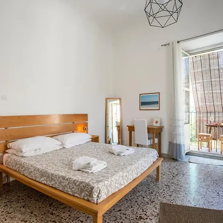 Δωμάτια σε οικογενειακή κατοικία Casa Maravi *