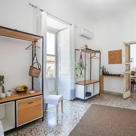 Casa Maravi * カターニア