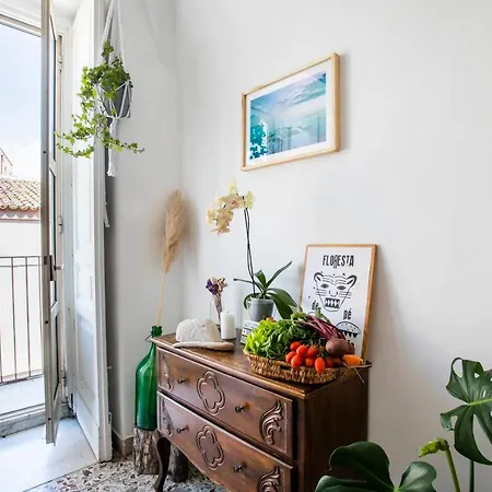 Casa Maravi Homestay *